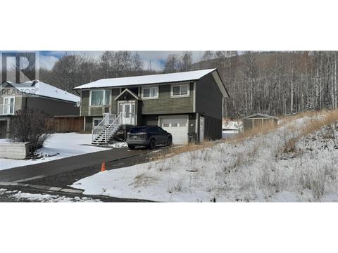 5124 45 Avenue Nw, House detached with 4 bedrooms, 2 bathrooms and 1 parking in Chetwynd BC | Card Image