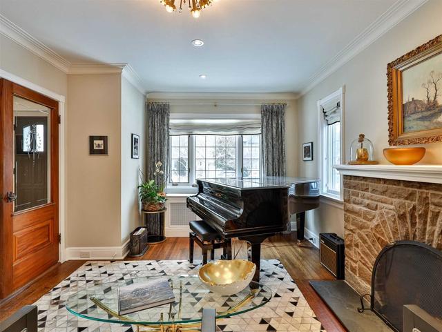 120 Coldstream Ave, House detached with 3 bedrooms, 3 bathrooms and 2 parking in Toronto ON | Image 27