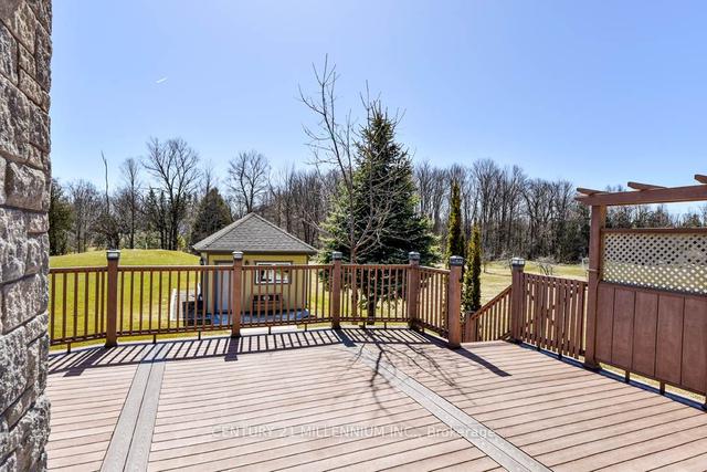 3 Castlewood Crt, House detached with 3 bedrooms, 4 bathrooms and 13 parking in Caledon ON | Image 10