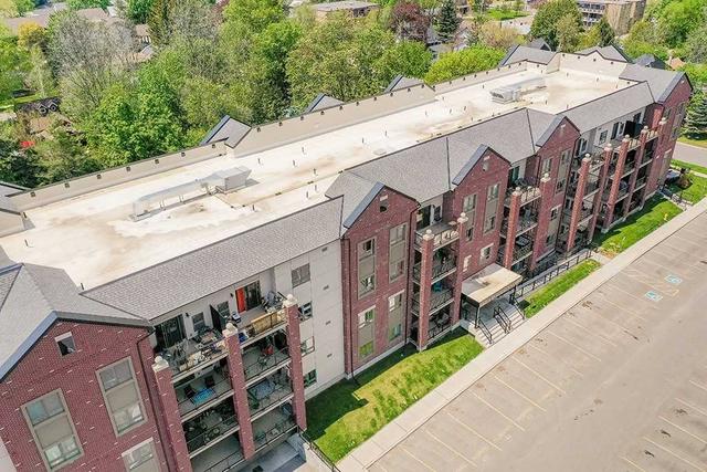 209 - 157 Wellington St E, Condo with 2 bedrooms, 1 bathrooms and 2 parking in New Tecumseth ON | Image 9