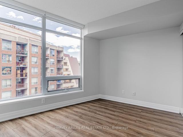 1301 - 8 Scollard St, Condo with 1 bedrooms, 1 bathrooms and 0 parking in Toronto ON | Image 10