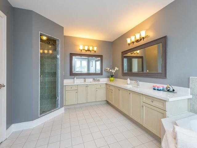 204 Jefferson Forest Dr, House detached with 5 bedrooms, 5 bathrooms and 6 parking in Richmond Hill ON | Image 12