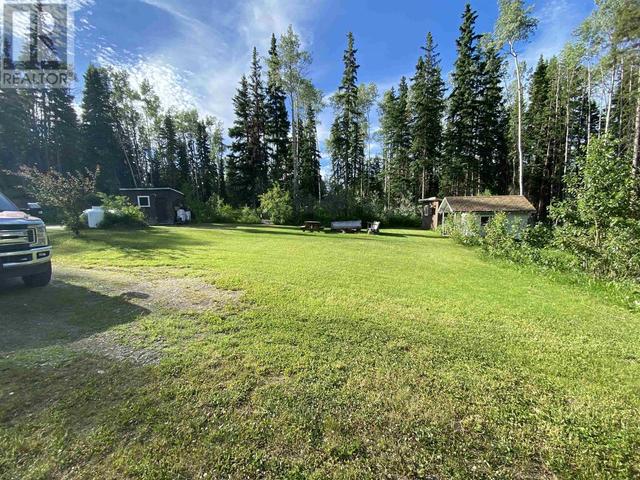 815 Beach Road, House detached with 4 bedrooms, 3 bathrooms and null parking in Bulkley Nechako B BC | Image 5