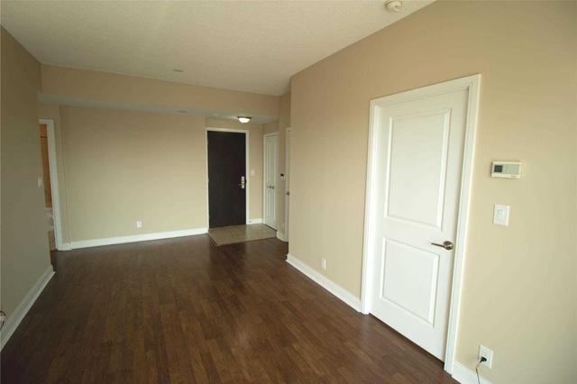 1905 - 60 Absolute Ave, Condo with 2 bedrooms, 2 bathrooms and 1 parking in Mississauga ON | Image 10