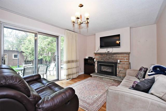 175 Romfield Crct, House detached with 4 bedrooms, 2 bathrooms and 4 parking in Markham ON | Image 25