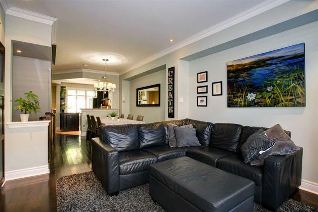 44 Furrow Lane, House attached with 3 bedrooms, 3 bathrooms and 2 parking in Toronto ON | Image 5