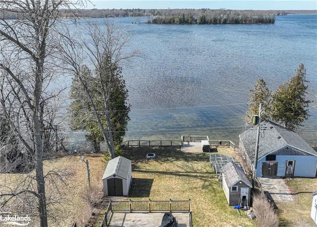 215 Avery Point Road, House detached with 5 bedrooms, 2 bathrooms and 4 parking in Kawartha Lakes ON | Image 41