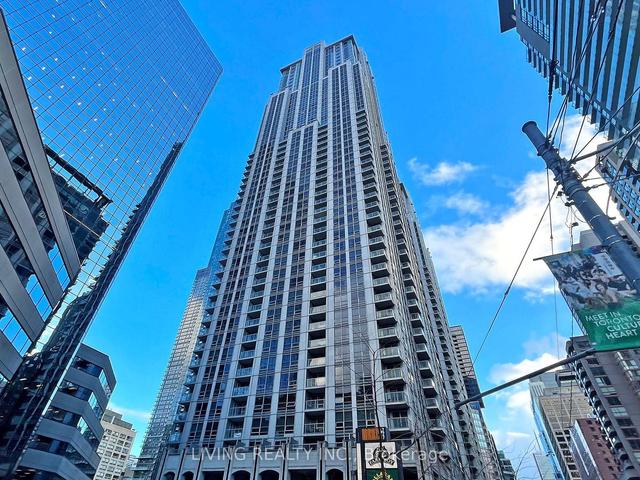 311 - 763 Bay St, Condo with 1 bedrooms, 2 bathrooms and 1 parking in Toronto ON | Image 12