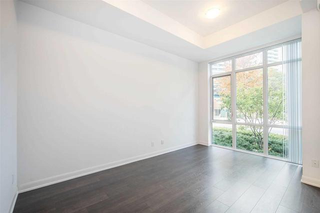 Th11 - 5168 Yonge St, Townhouse with 2 bedrooms, 4 bathrooms and 1 parking in Toronto ON | Image 3