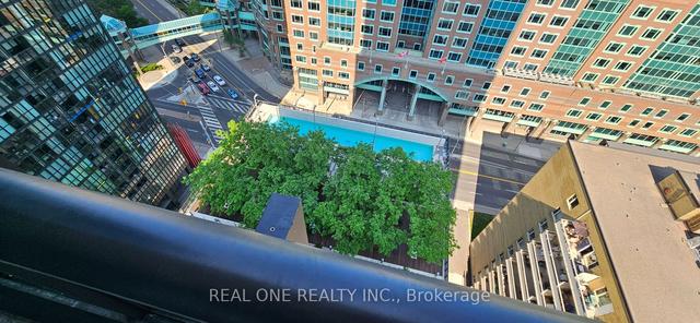 1801 - 101 Charles St E, Condo with 2 bedrooms, 2 bathrooms and 0 parking in Toronto ON | Image 13