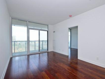 2006 - 1 Market St, Condo with 2 bedrooms, 2 bathrooms and null parking in Toronto ON | Image 3