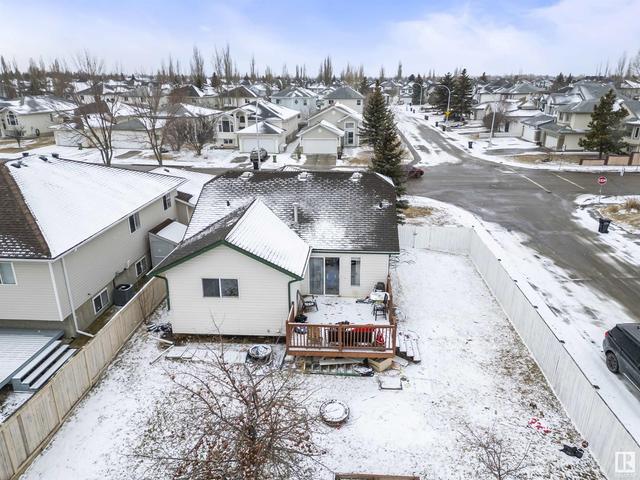 4055 30 St Nw, House detached with 5 bedrooms, 2 bathrooms and null parking in Edmonton AB | Image 16