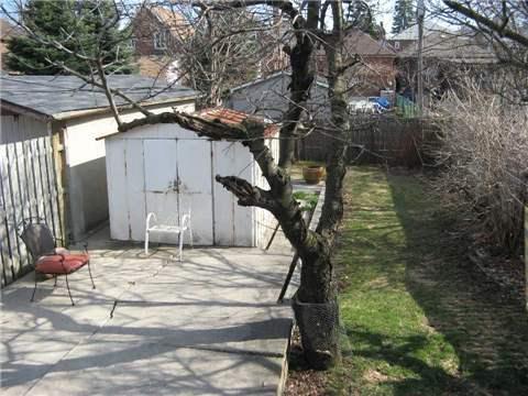 463 Whitmore Ave, House detached with 2 bedrooms, 2 bathrooms and 2 parking in Toronto ON | Image 4