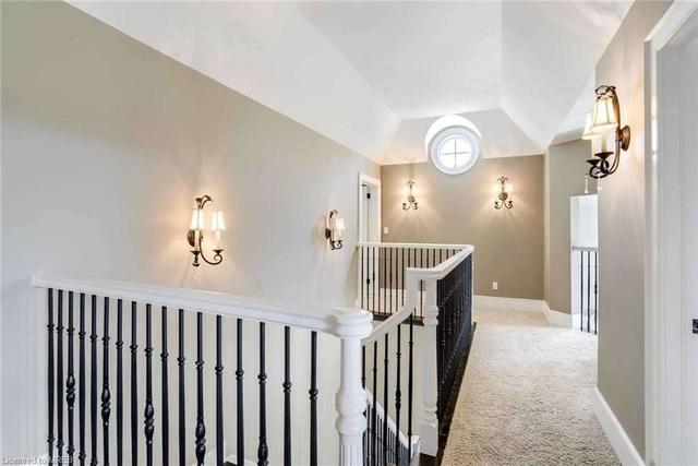 900 Old Cottage Crt, House detached with 4 bedrooms, 5 bathrooms and 6 parking in Kitchener ON | Image 13