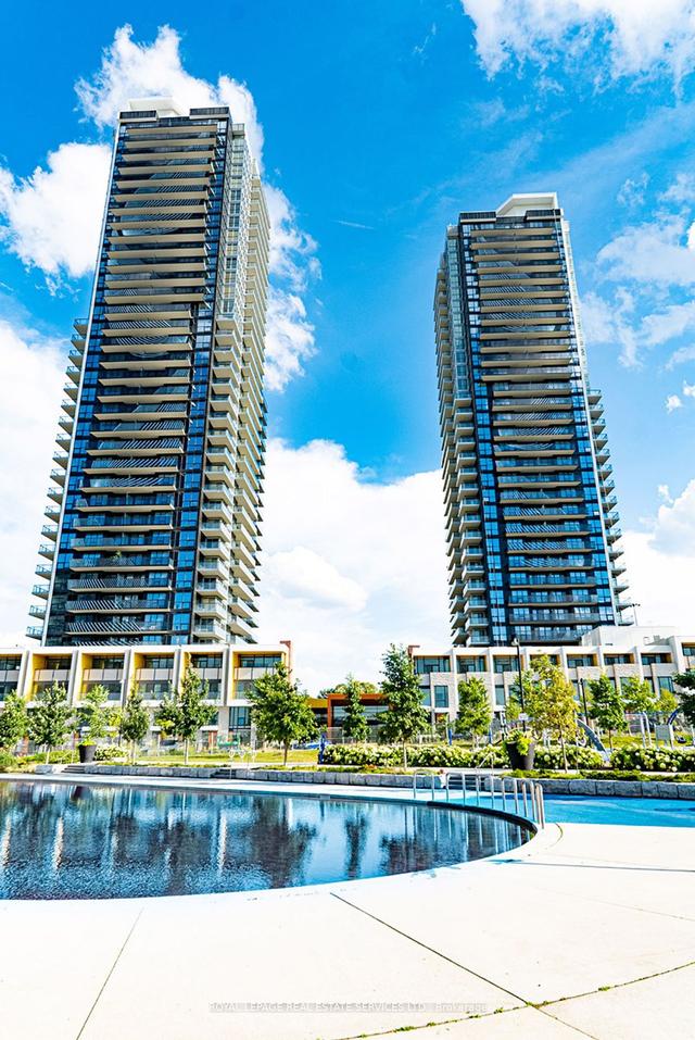 1205 - 85 Mcmahon Dr, Condo with 1 bedrooms, 1 bathrooms and 1 parking in Toronto ON | Image 3