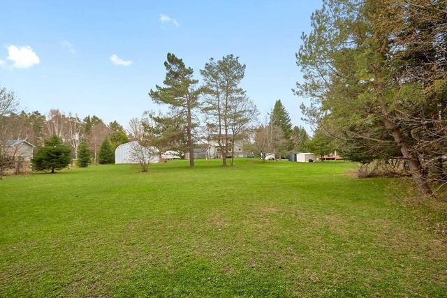 215 Scarlett Line, House detached with 3 bedrooms, 3 bathrooms and 16 parking in Oro Medonte ON | Image 7