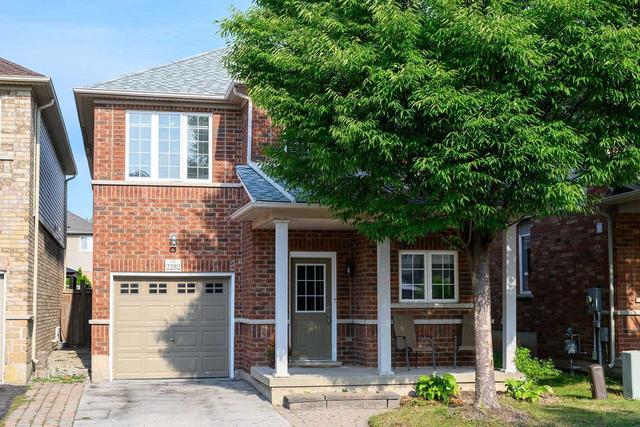 2282 Spence Lane, House detached with 4 bedrooms, 3 bathrooms and 2 parking in Burlington ON | Card Image