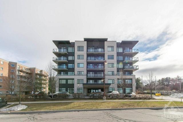 405 - 310 Centrum Boulevard, Condo with 1 bedrooms, 1 bathrooms and 1 parking in Ottawa ON | Image 2