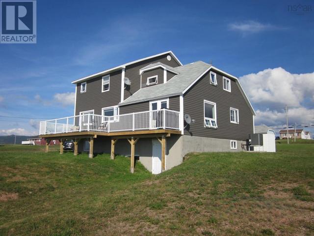 15715 Cabot Trail, House detached with 6 bedrooms, 1 bathrooms and null parking in Inverness, Subd. A NS | Image 2