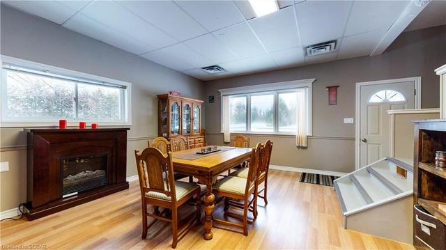 457898 11 Grey Road, House detached with 4 bedrooms, 2 bathrooms and 8 parking in Meaford ON | Image 9