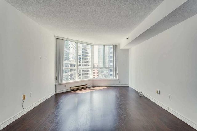 1700 - 38 Elm St, Condo with 1 bedrooms, 1 bathrooms and 0 parking in Toronto ON | Image 31