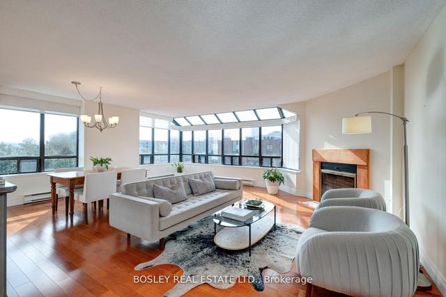 515 - 255 The Donway W, Condo with 2 bedrooms, 2 bathrooms and 1 parking in Toronto ON | Image 1
