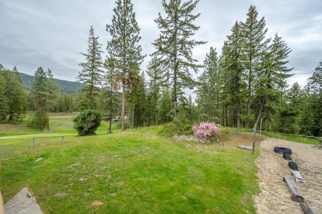 15 - 7080 Glenfir Road, House detached with 3 bedrooms, 2 bathrooms and 2 parking in Okanagan Similkameen E BC | Image 34