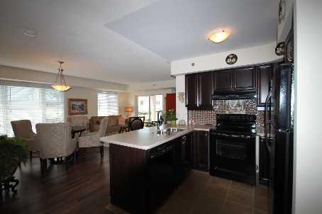 3070 Rotary Way # 107, Condo with 2 bedrooms, 2 bathrooms and 2 parking in Burlington ON | Image 6