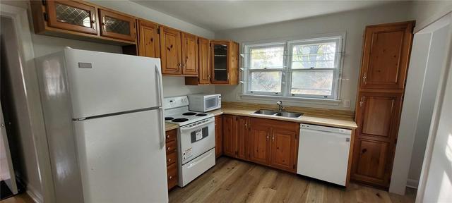 79 Melrose Ave, House detached with 3 bedrooms, 2 bathrooms and 4 parking in Barrie ON | Image 9