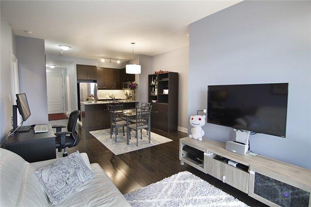 1003 - 10 Bloorview Pl, Condo with 2 bedrooms, 2 bathrooms and 1 parking in Toronto ON | Image 4