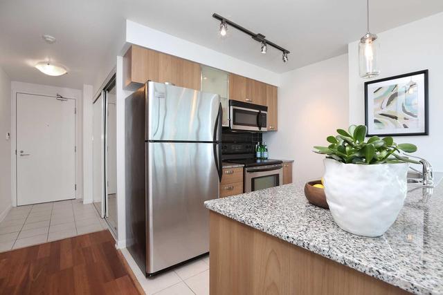 3402 - 37 Grosvenor St, Condo with 1 bedrooms, 1 bathrooms and 1 parking in Toronto ON | Image 7