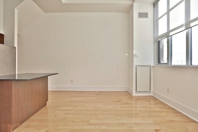 404 - 437 Roncesvalles Ave, Condo with 1 bedrooms, 1 bathrooms and 1 parking in Toronto ON | Image 6