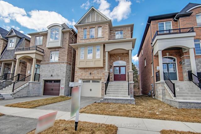 2169 Saffron Dr, House detached with 3 bedrooms, 3 bathrooms and 2 parking in Pickering ON | Image 1