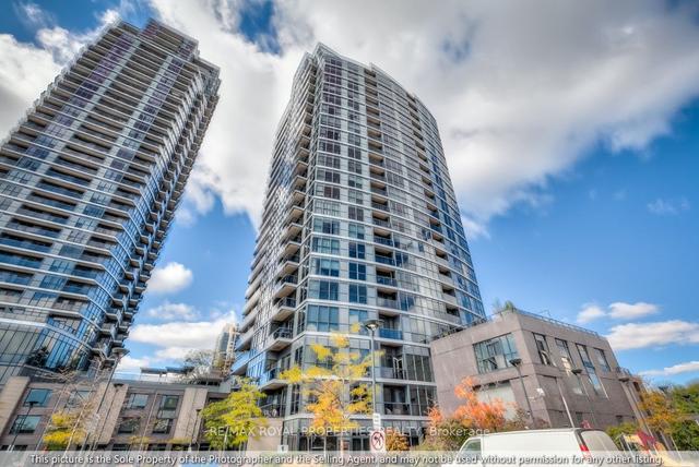 1003 - 1 Valhalla Inn Rd, Condo with 1 bedrooms, 1 bathrooms and 1 parking in Toronto ON | Image 1