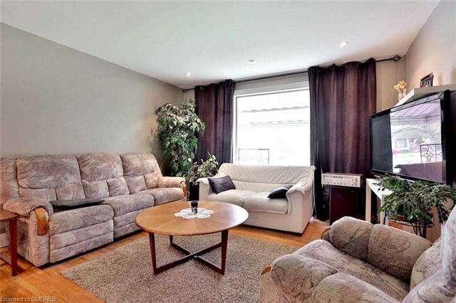 1031 Kent Ave, House detached with 2 bedrooms, 1 bathrooms and 5 parking in Oakville ON | Image 22