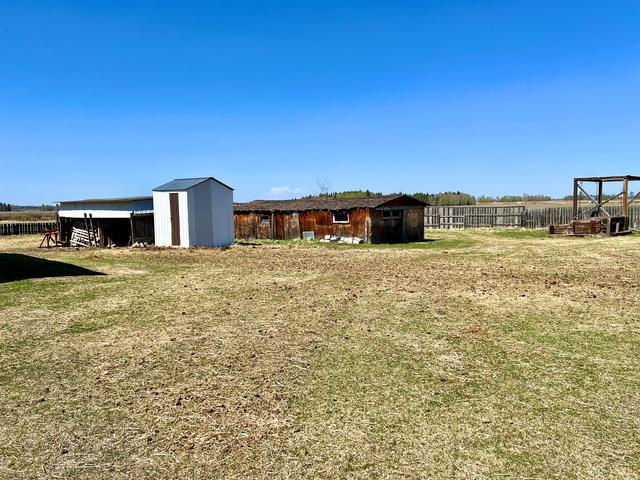 374004 Rge Rd 5 0, House detached with 4 bedrooms, 2 bathrooms and 6 parking in Clearwater County AB | Image 30