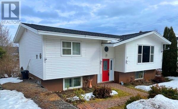 2 Gulf Drive, House detached with 4 bedrooms, 2 bathrooms and null parking in Humber Arm South NL | Image 1