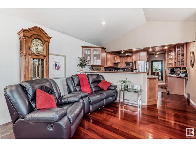 6622 110 St Nw, House detached with 5 bedrooms, 2 bathrooms and null parking in Edmonton AB | Image 11