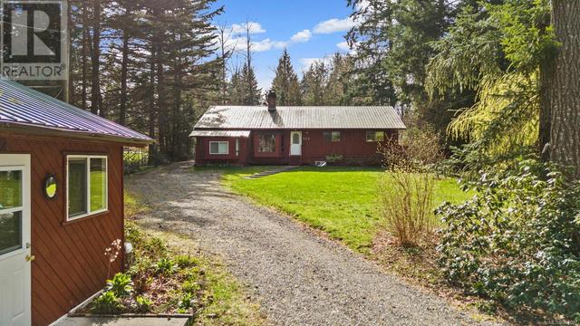 353 Powerhouse Rd, House detached with 4 bedrooms, 5 bathrooms and 10 parking in Comox Valley C (Puntledge   Black Creek) BC | Image 70