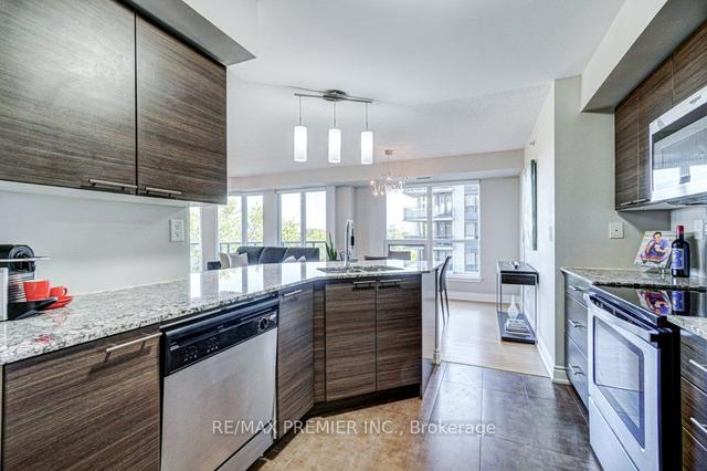 515 - 760 Sheppard Ave W, Condo with 2 bedrooms, 2 bathrooms and 1 parking in Toronto ON | Image 2