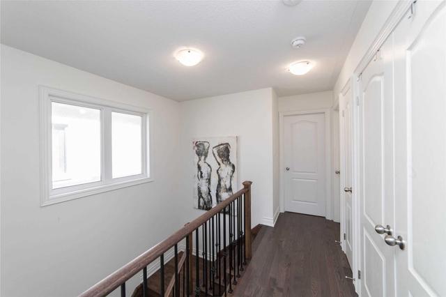 1252 Hamman Way, House semidetached with 3 bedrooms, 3 bathrooms and 1 parking in Milton ON | Image 13