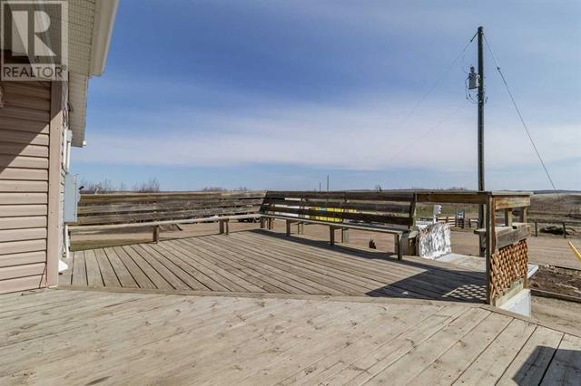 35175 Range Road 230, House detached with 6 bedrooms, 2 bathrooms and 6 parking in Red Deer County AB | Image 31
