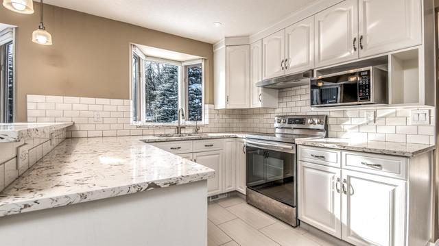 304 Varsity Estates Place Nw, House detached with 3 bedrooms, 3 bathrooms and 4 parking in Calgary AB | Image 15