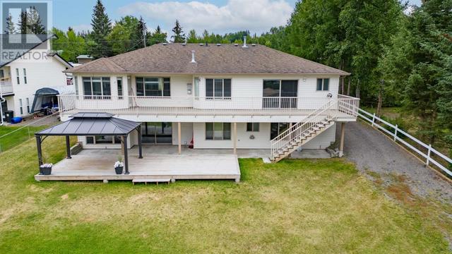 6173 Hunt Road, House detached with 4 bedrooms, 3 bathrooms and null parking in Cariboo L BC | Image 3