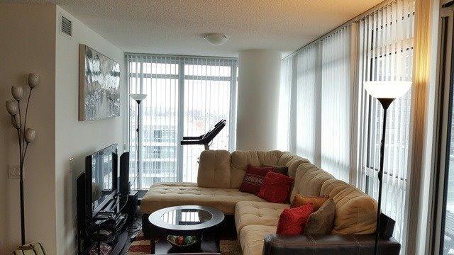 1001 - 121 Mcmahon Dr, Condo with 1 bedrooms, 1 bathrooms and 1 parking in Toronto ON | Image 1