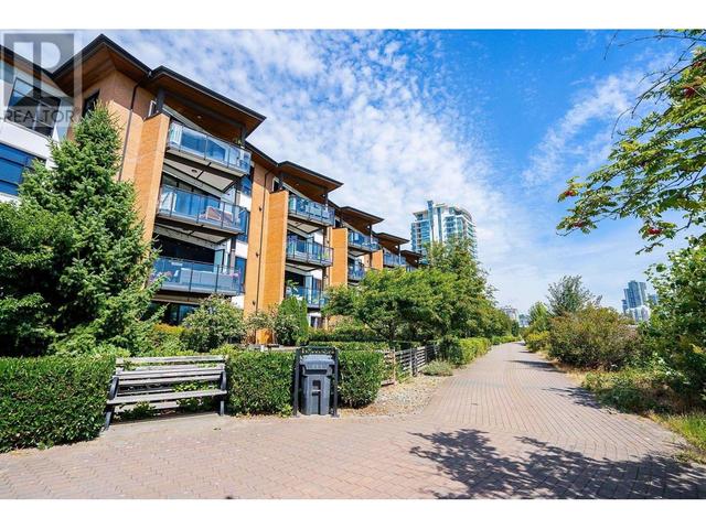 204 - 220 Salter Street, Condo with 2 bedrooms, 2 bathrooms and 1 parking in New Westminster BC | Image 25