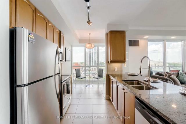 1002 - 100 John St, Condo with 2 bedrooms, 2 bathrooms and 1 parking in Brampton ON | Image 32