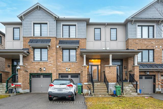 60 Crafter Cres, House attached with 3 bedrooms, 3 bathrooms and 2 parking in Hamilton ON | Image 1