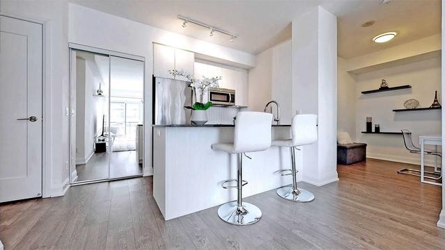 3004 - 56 Annie Craig Dr, Condo with 1 bedrooms, 1 bathrooms and 1 parking in Toronto ON | Image 10