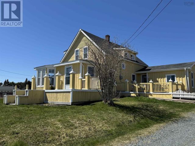 6700 Highway 3, House detached with 3 bedrooms, 2 bathrooms and null parking in Queens NS | Image 4